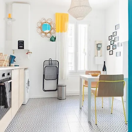 Cure De Couleurs Sur La Mediterranee Apartament *